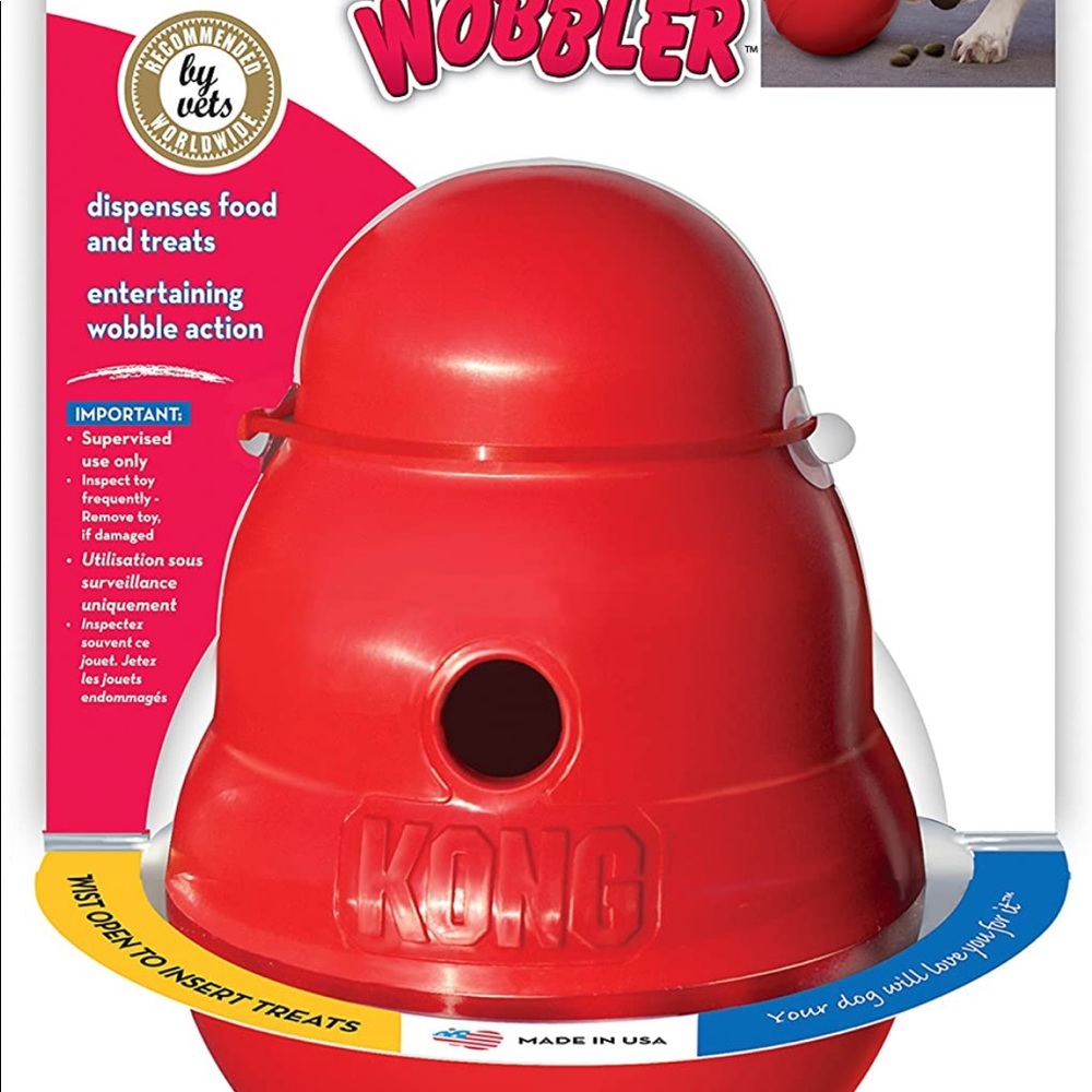 King Wobber - Dispenses food and treats